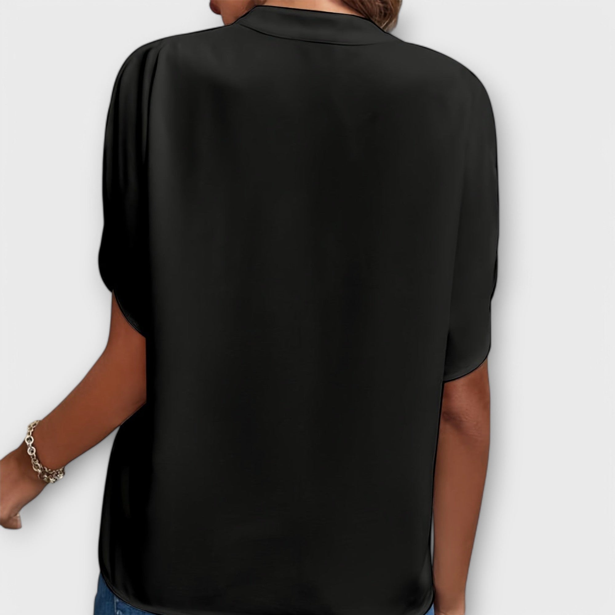 Vivi - Elegant, Lightweight Women's Blouse